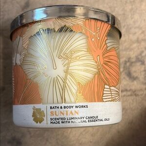 Bath & Body Works Suntan Candle - Orange and Gold